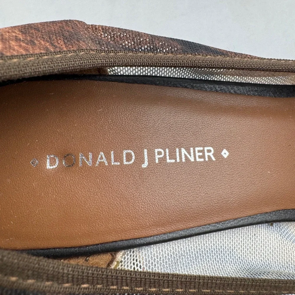 Donald J. Pliner Brown and Black Tiger-Print Wedge Peep-Toe Shoes